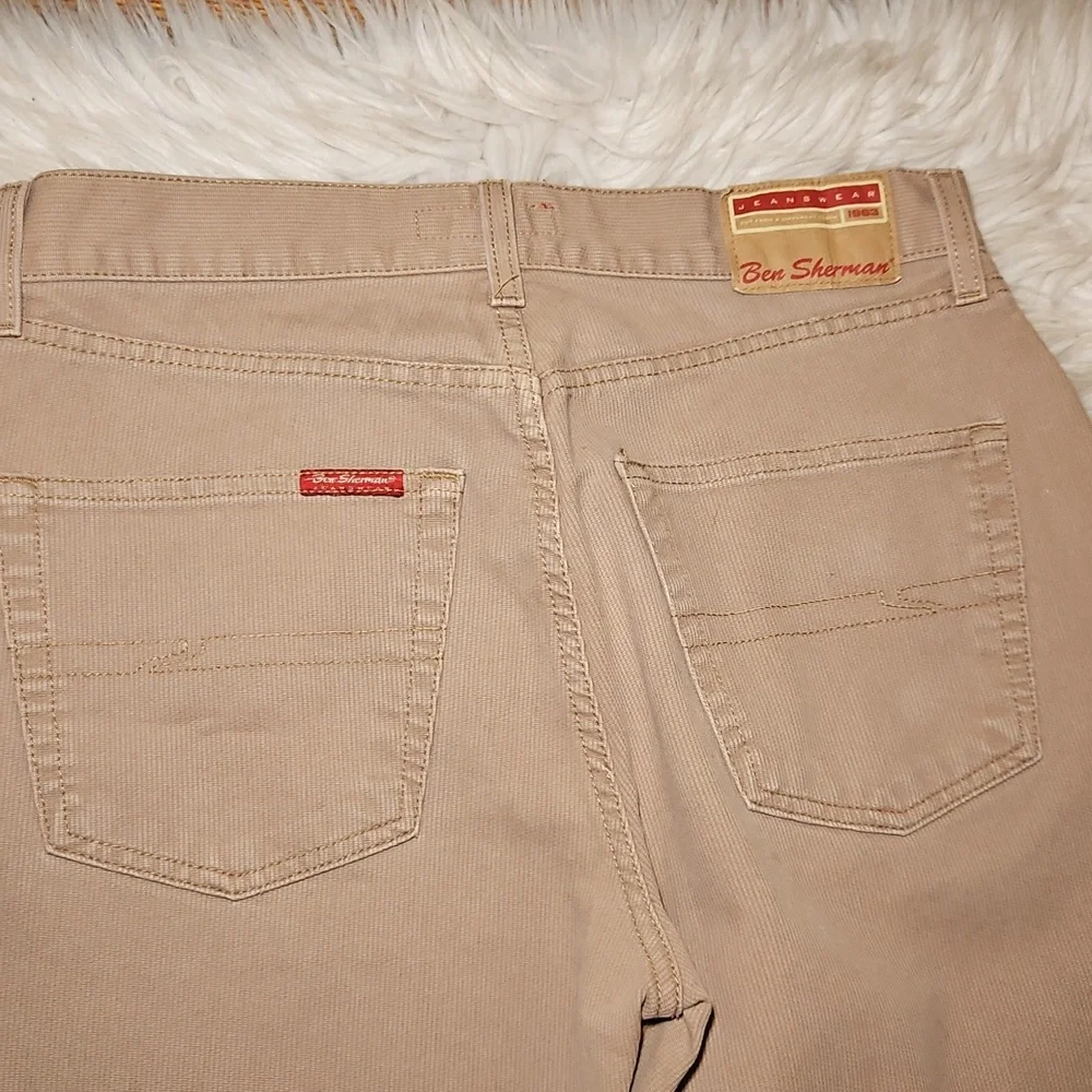 Ben Sherman Y2K Tan Corduroy-Feel Pants – 32x34, Multi-Button, Good Condition